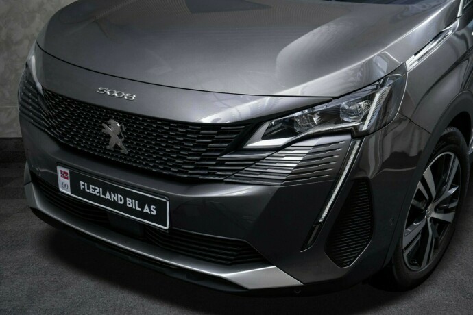 peugeot-5008-diesel-2021-big-3