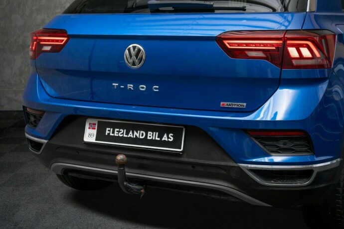 volkswagen-t-roc-bensin-2018-big-9