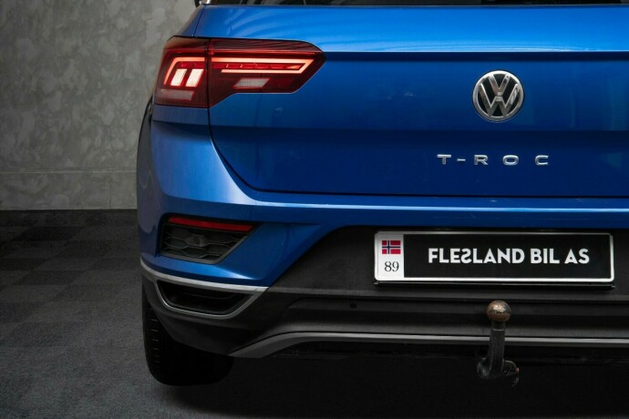 volkswagen-t-roc-bensin-2018-big-10