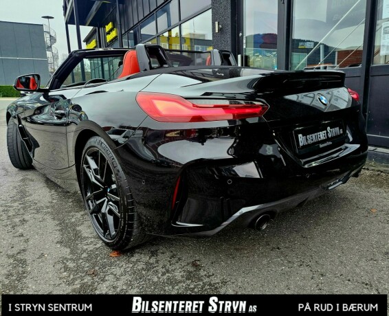 bmw-z4-bensin-2020-big-5