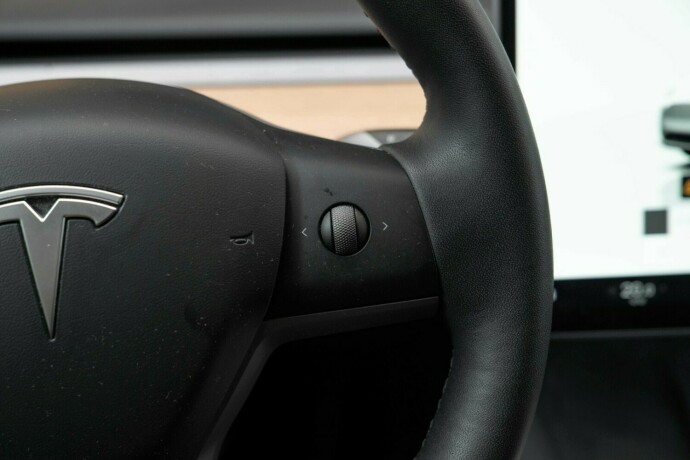 tesla-model-y-elektrisitet-2023-big-14