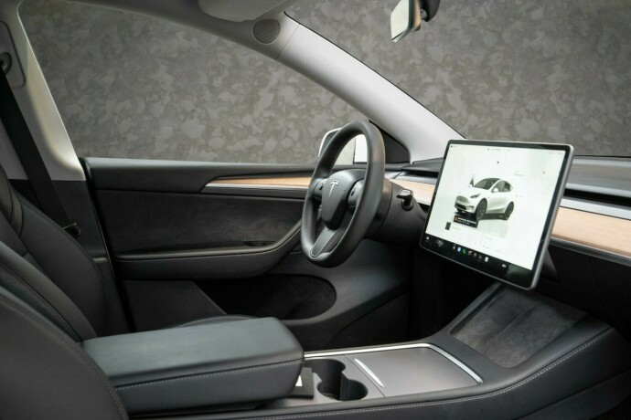 tesla-model-y-elektrisitet-2023-big-31