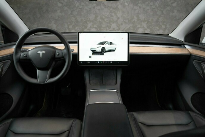 tesla-model-y-elektrisitet-2023-big-29