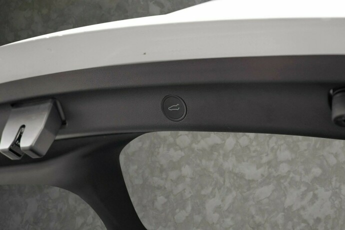 tesla-model-y-elektrisitet-2023-big-33