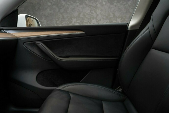 tesla-model-y-elektrisitet-2023-big-17