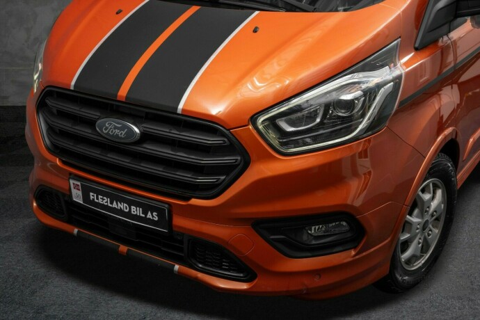 ford-transit-custom-diesel-2018-big-3