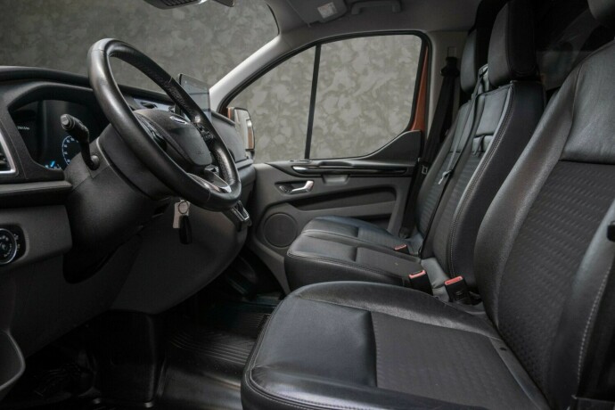 ford-transit-custom-diesel-2018-big-22