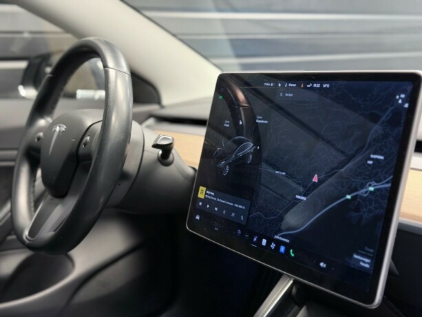 tesla-model-3-elektrisitet-2019-big-23