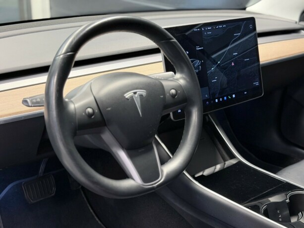 tesla-model-3-elektrisitet-2019-big-8