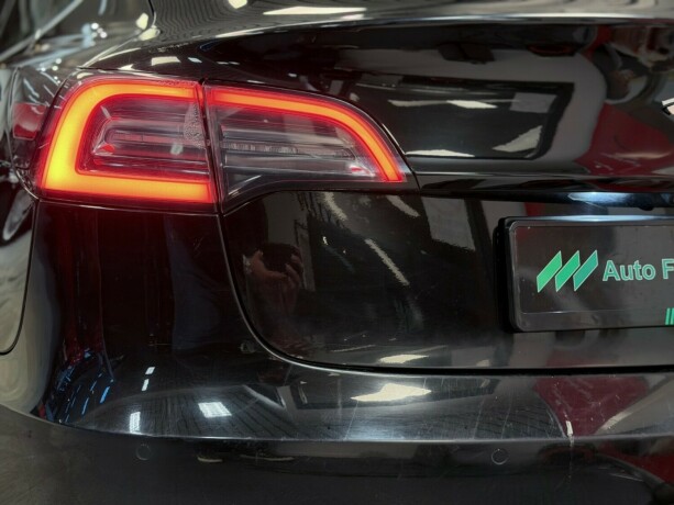 tesla-model-3-elektrisitet-2019-big-6
