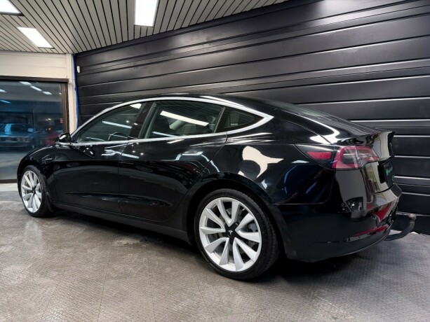 tesla-model-3-elektrisitet-2019-big-2