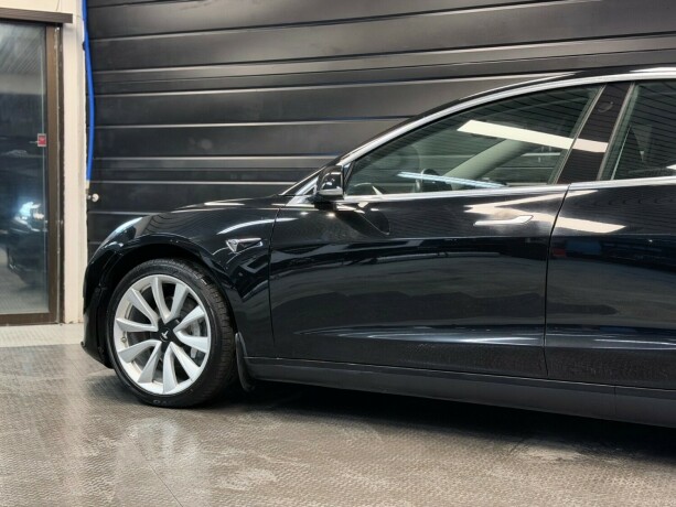 tesla-model-3-elektrisitet-2019-big-5