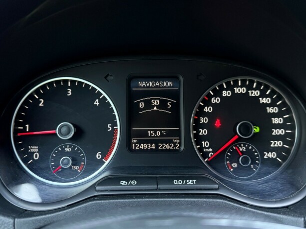 volkswagen-amarok-diesel-2016-big-16