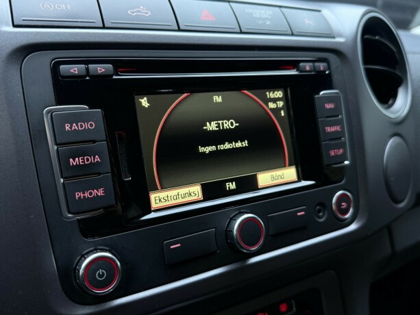 volkswagen-amarok-diesel-2016-big-21