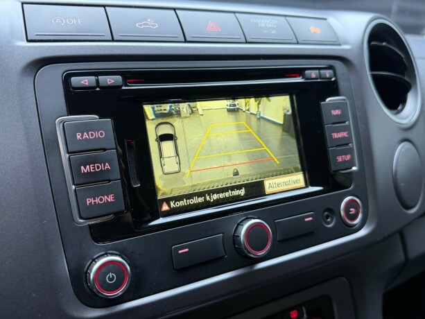 volkswagen-amarok-diesel-2016-big-18