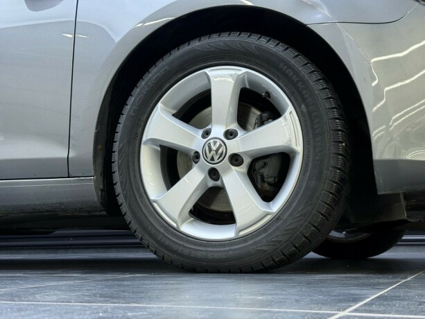 volkswagen-golf-bensin-2011-big-7