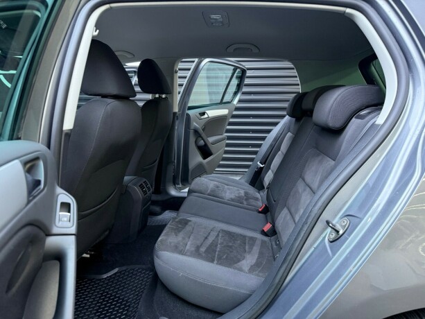 volkswagen-golf-bensin-2011-big-22