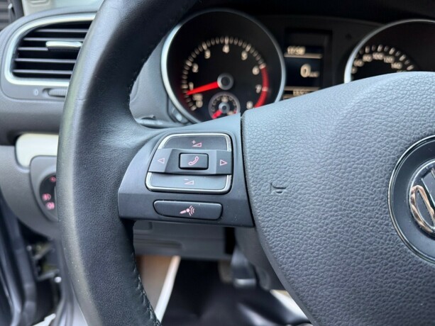 volkswagen-golf-bensin-2011-big-14