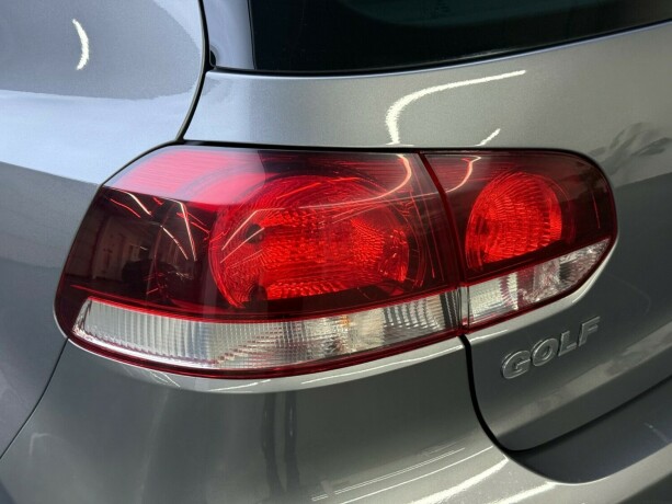 volkswagen-golf-bensin-2011-big-6