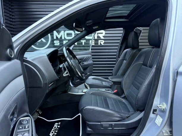 mitsubishi-outlander-elektrisitetbensin-2017-big-26