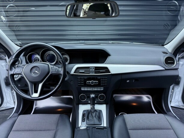 mercedes-benz-c-klasse-diesel-2012-big-9