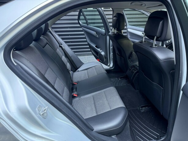 mercedes-benz-c-klasse-diesel-2012-big-31