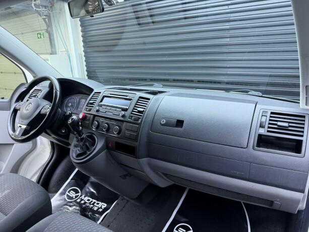 volkswagen-transporter-diesel-2013-big-11