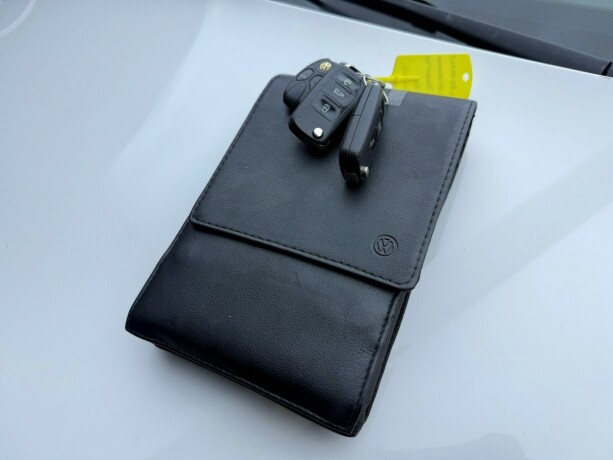 volkswagen-transporter-diesel-2013-big-25