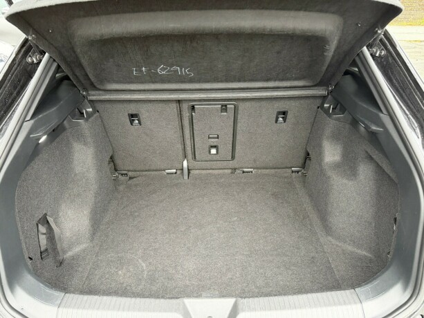 volkswagen-id4-elektrisitet-2023-big-15