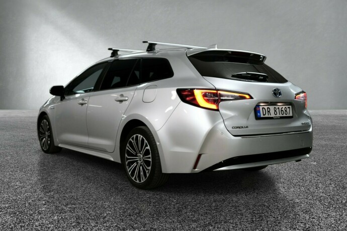 toyota-corolla-elektrisitetbensin-2020-big-2