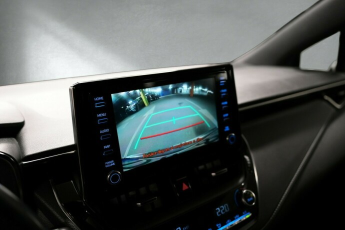 toyota-corolla-elektrisitetbensin-2020-big-14