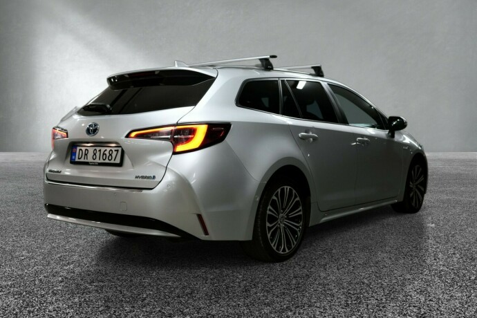 toyota-corolla-elektrisitetbensin-2020-big-4