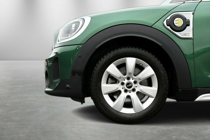 mini-countryman-plug-in-petrol-2020-big-28