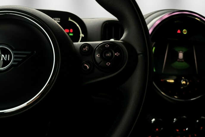 mini-countryman-plug-in-petrol-2020-big-16