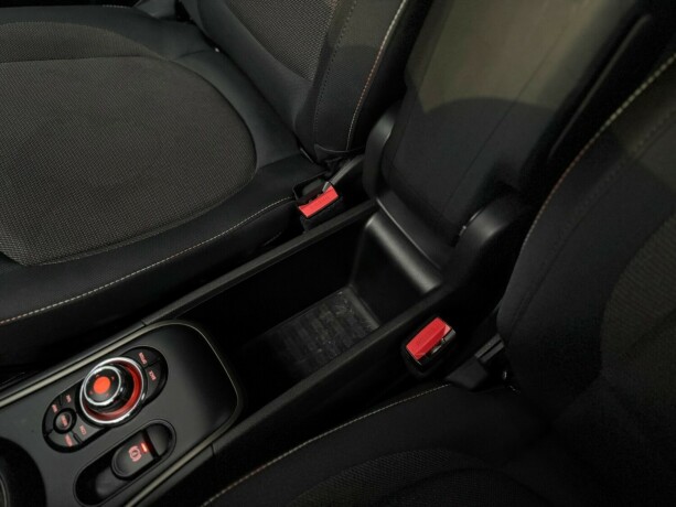 mini-countryman-plug-in-petrol-2020-big-19