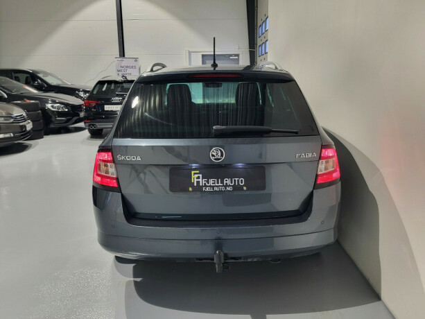 skoda-fabia-bensin-2017-big-7