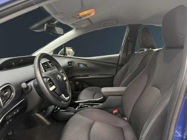 toyota-prius-elektrisitetbensin-2017-big-8