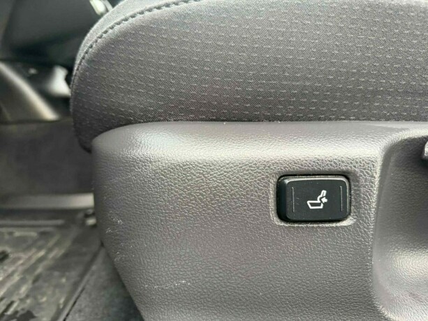 toyota-prius-elektrisitetbensin-2017-big-26