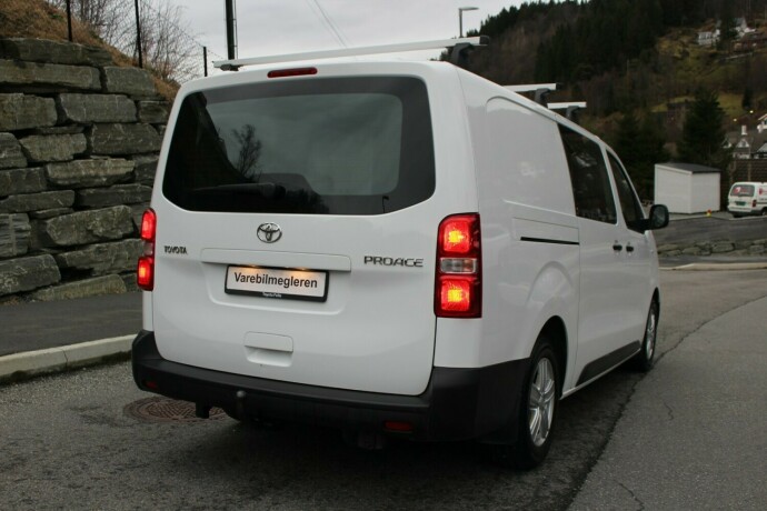 toyota-proace-diesel-2021-big-4