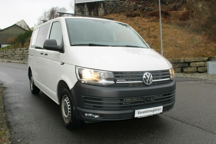 volkswagen-transporter-diesel-2018-big-0