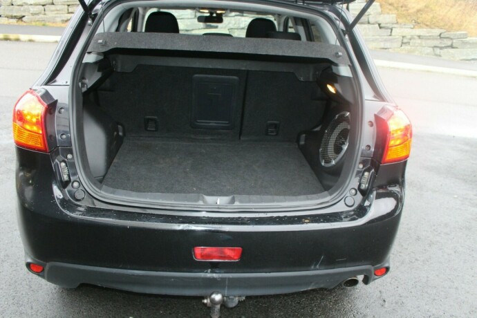 mitsubishi-asx-bensin-2013-big-4