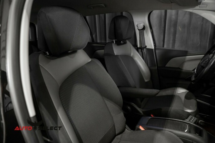 citroen-grand-c4-spacetourer-diesel-2021-big-18