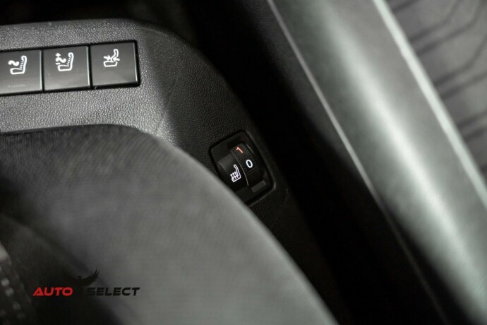 citroen-grand-c4-spacetourer-diesel-2021-big-38