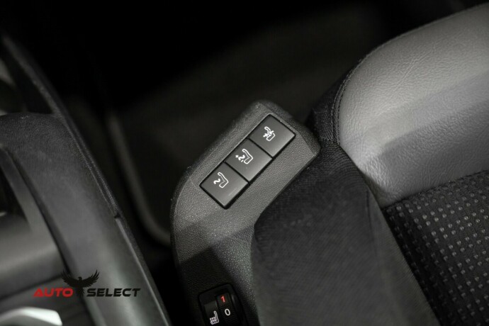 citroen-grand-c4-spacetourer-diesel-2021-big-39