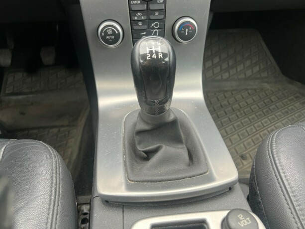 volvo-v50-diesel-2007-big-17