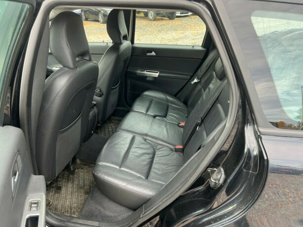 volvo-v50-diesel-2007-big-10