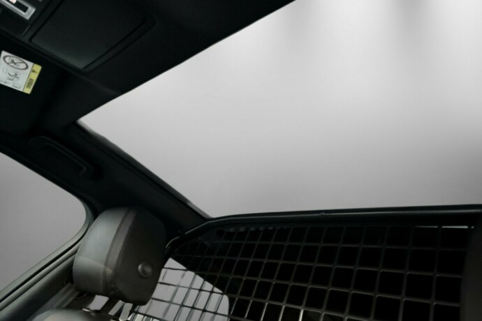 land-rover-discovery-diesel-2020-big-18