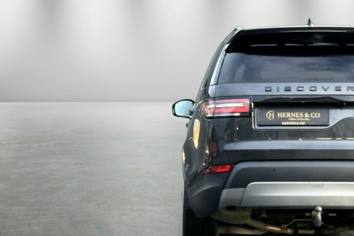 land-rover-discovery-diesel-2020-big-9