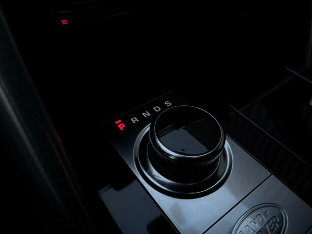 land-rover-discovery-diesel-2020-big-38