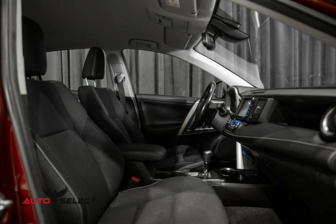 toyota-rav4-elektrisitetbensin-2016-big-19